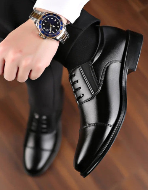 FOOTWEAR